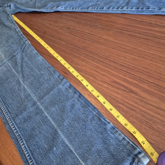 Vintage Wrangler Jeans 32x35 - Picture 4 of 8